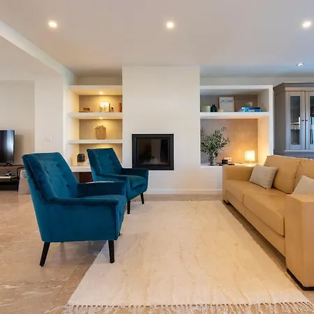 Beachfront Luxury 펜션
