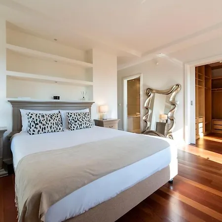 Beachfront Luxury Σπίτι διακοπών *